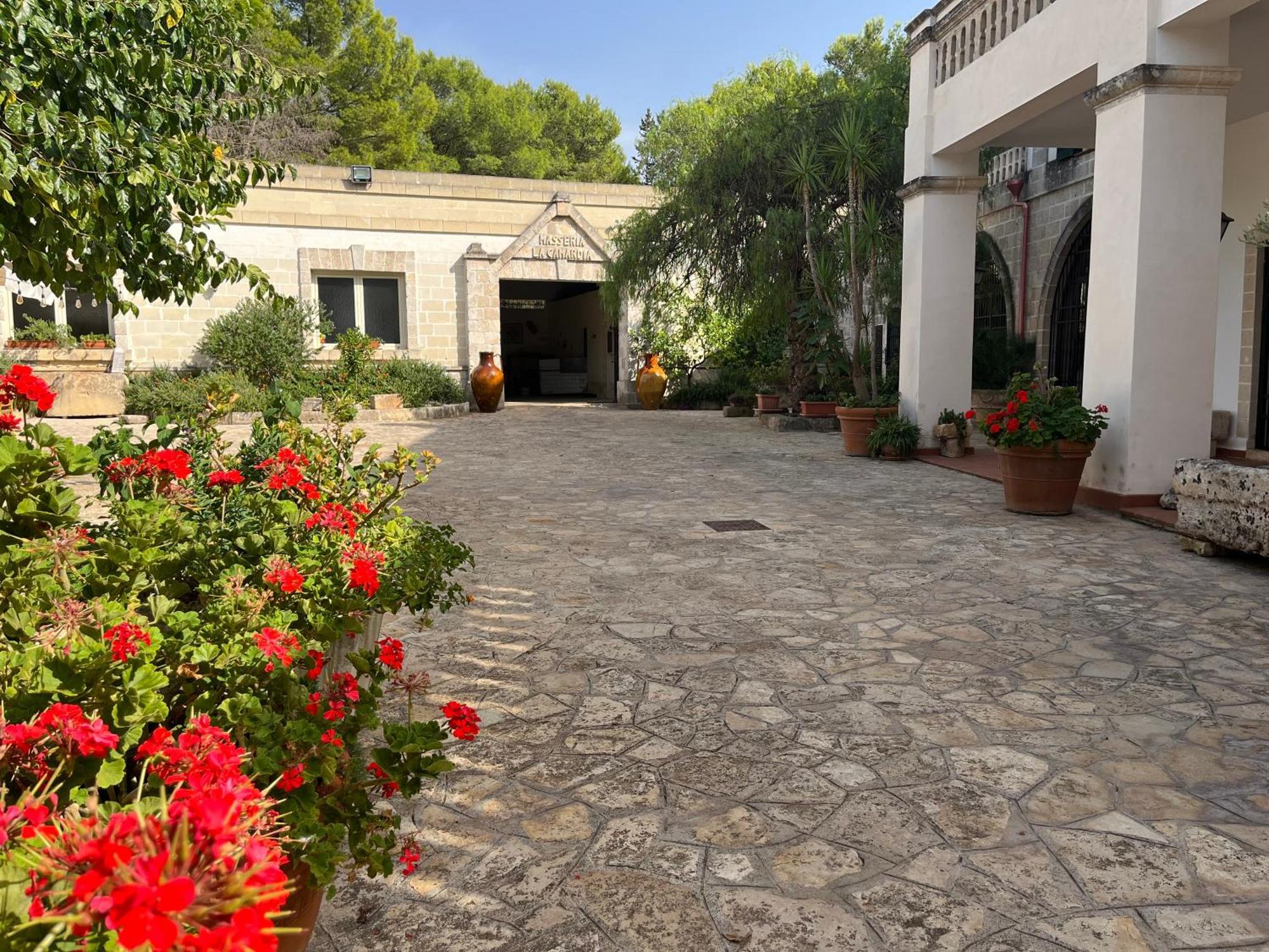 Masseria La Camardia Sava Luaran gambar