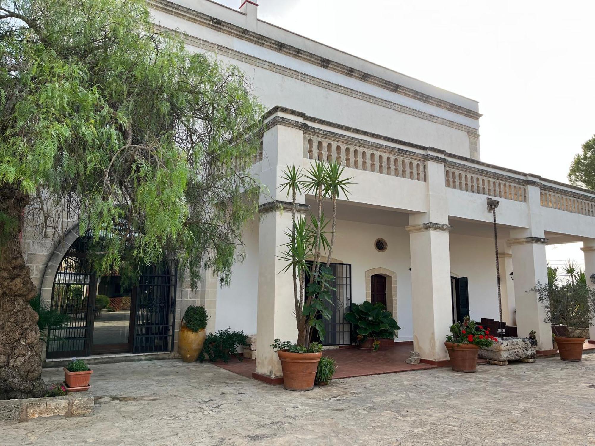 Masseria La Camardia Sava Luaran gambar