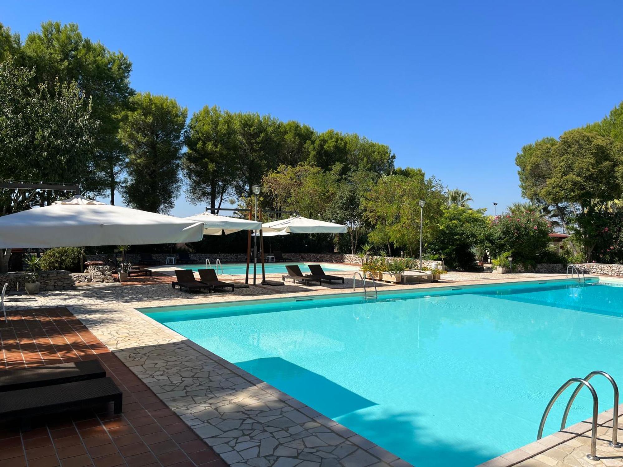 Masseria La Camardia Sava Luaran gambar